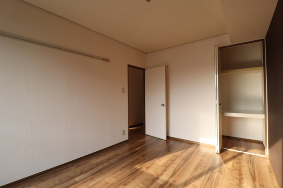 アーバンツインピア湊