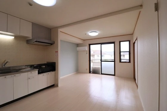 アーバンツインピア湊