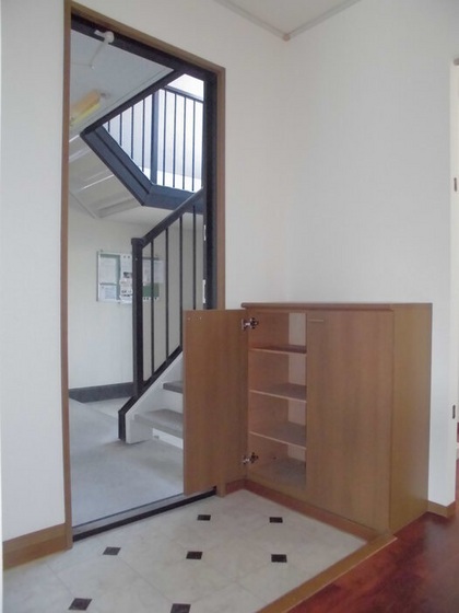 アーバンツインピア湊