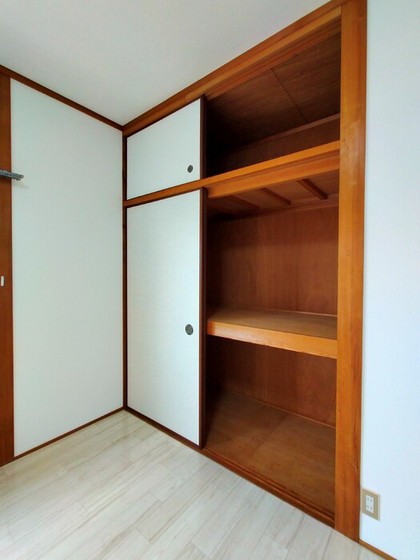 ファミーユロータス