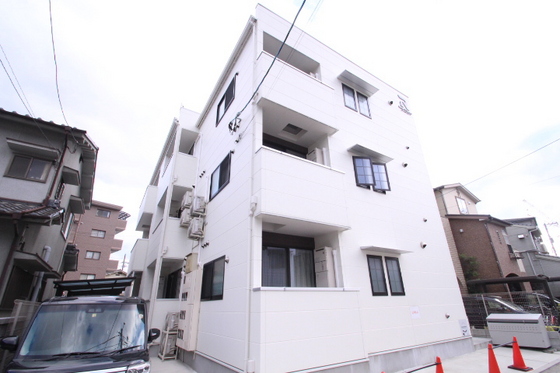 リノリノアパートメント広島エキキタ