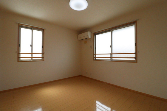 アルカディア F棟