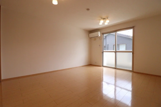 アルカディア F棟