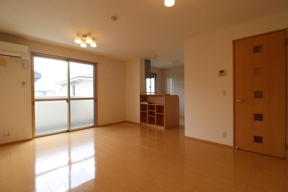 アルカディア F棟