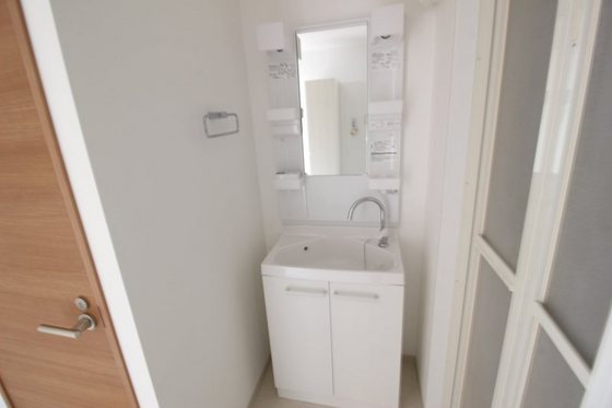 ピオニエール オモテチョウ