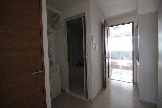 ピオニエール オモテチョウ