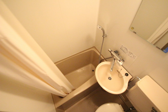 スティングハウス