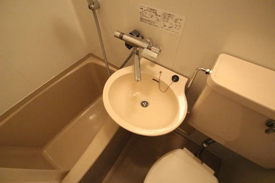 スティングハウス