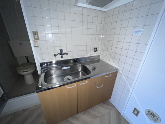 スティングハウス