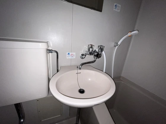 スティングハウス