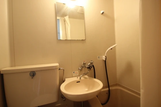 スティングハウス