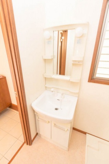 ぺろ・い・ふぁみりあ中野東 A棟