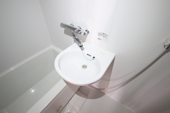 ロッコー第2三川町グランドマンション