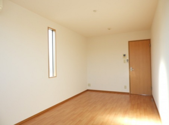 リースランド福島 A棟