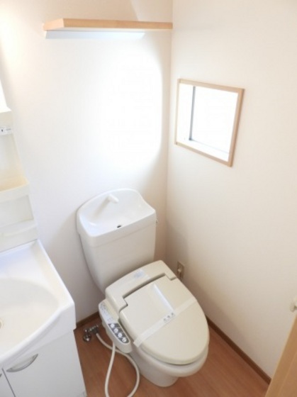 リースランド福島 A棟