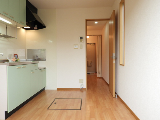 リースランド福島 A棟