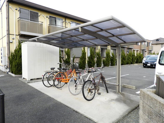 リースランド福島 A棟