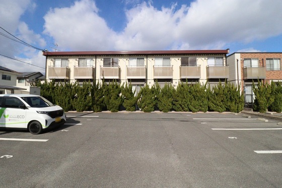 リースランド福島 A棟