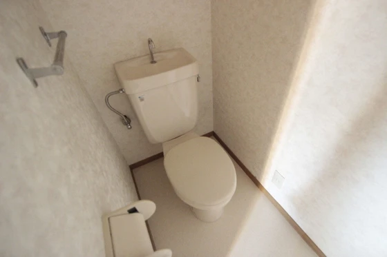 レジデンス川本E棟