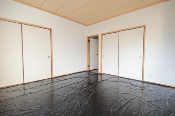 レジデンス川本E棟