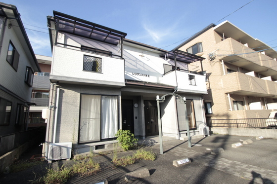 レジデンス川本E棟