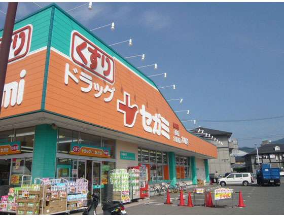 レジデンス川本E棟