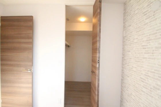 サリオス庚午北