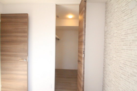 サリオス庚午北