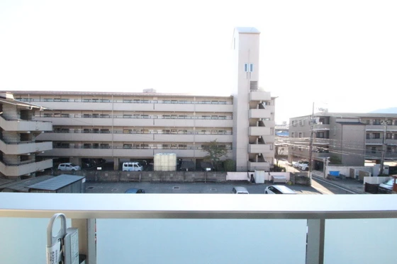 サリオス庚午北