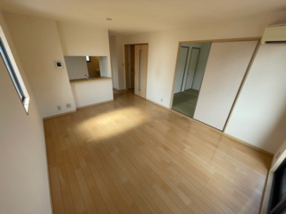 リバージュ A棟