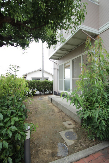 シャトル新福 A棟