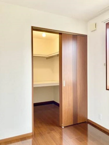 シャーメゾン・エレガンス 壱番館