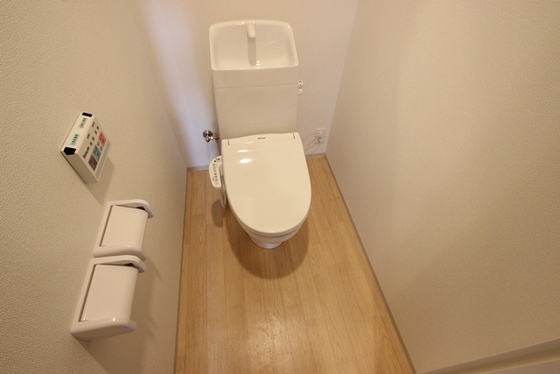 フォルマ日宇那