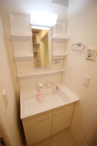 ラウレア福田 B棟