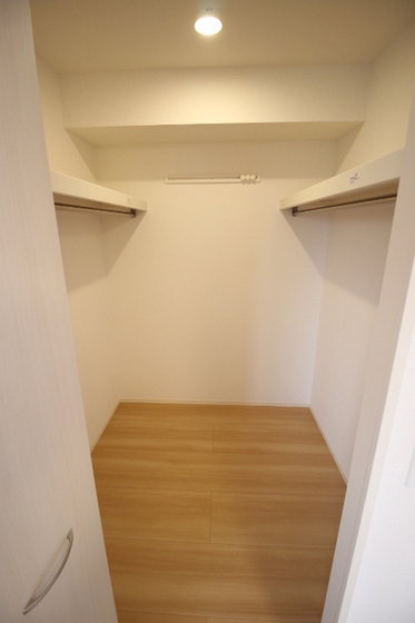 ラウレア福田 B棟