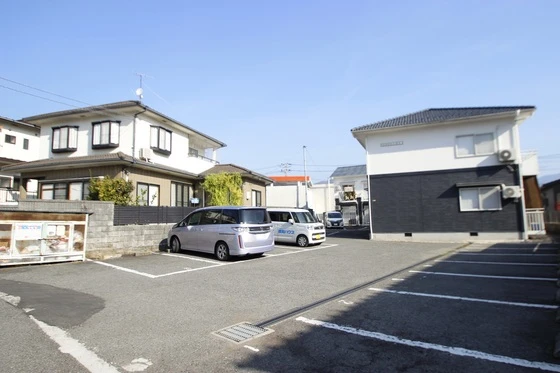 メゾンいちば A棟