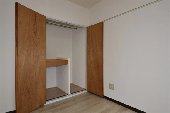 プラージュアン