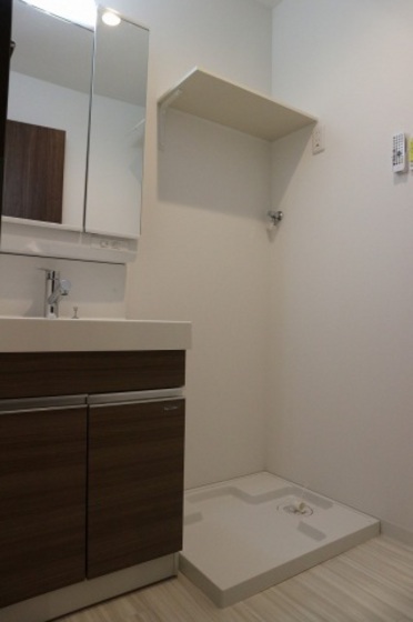 Grandtic Hi(グランティックハイ)