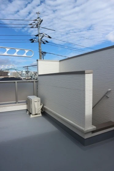 Grandtic Hi(グランティックハイ)