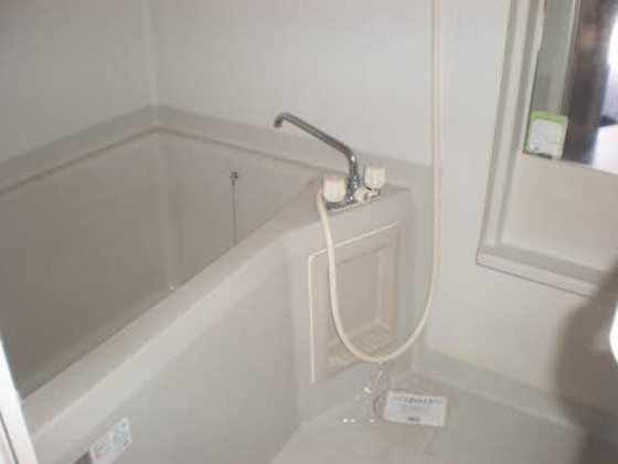 クレール華 A棟