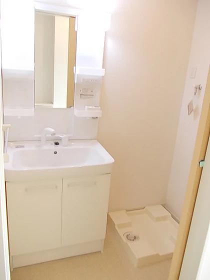 HY アヴェニュー