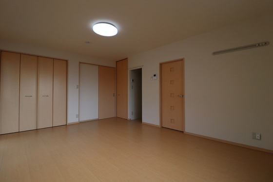 リビングタウン豊成 C棟