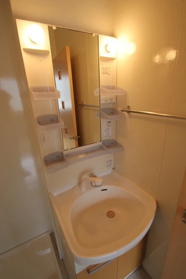 リビングタウン豊成 C棟