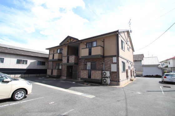 リビングタウン豊成 C棟