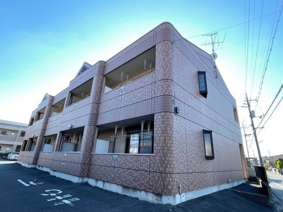 レジデンス スワニーⅢ