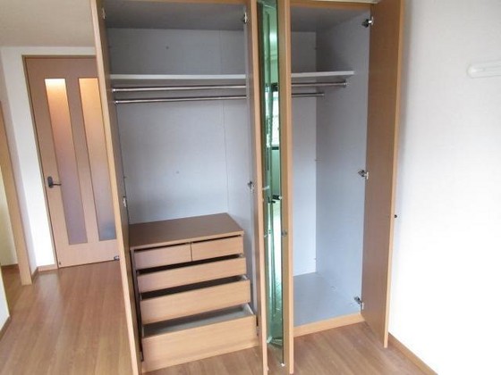 レジデンス スワニーⅢ