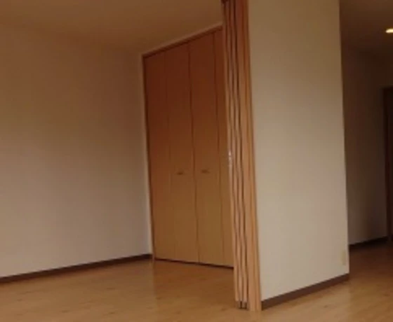 フォブール西市