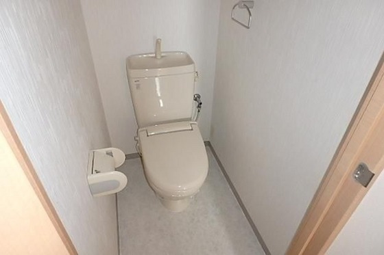 フォブール西市