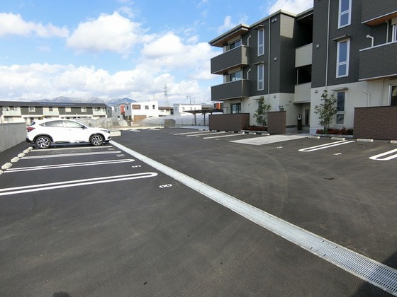 ラップスブルーメ川内