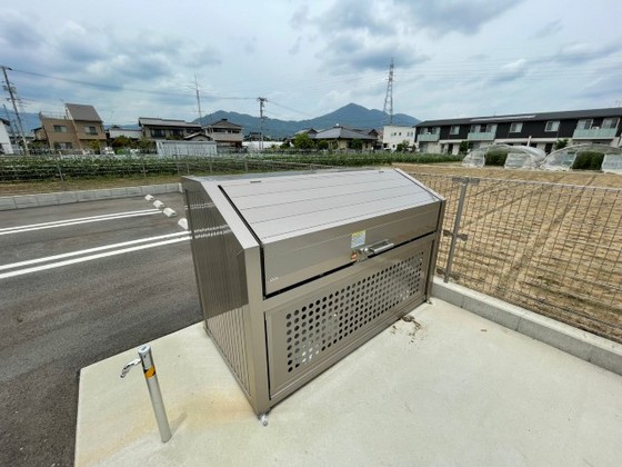 ラップスブルーメ川内